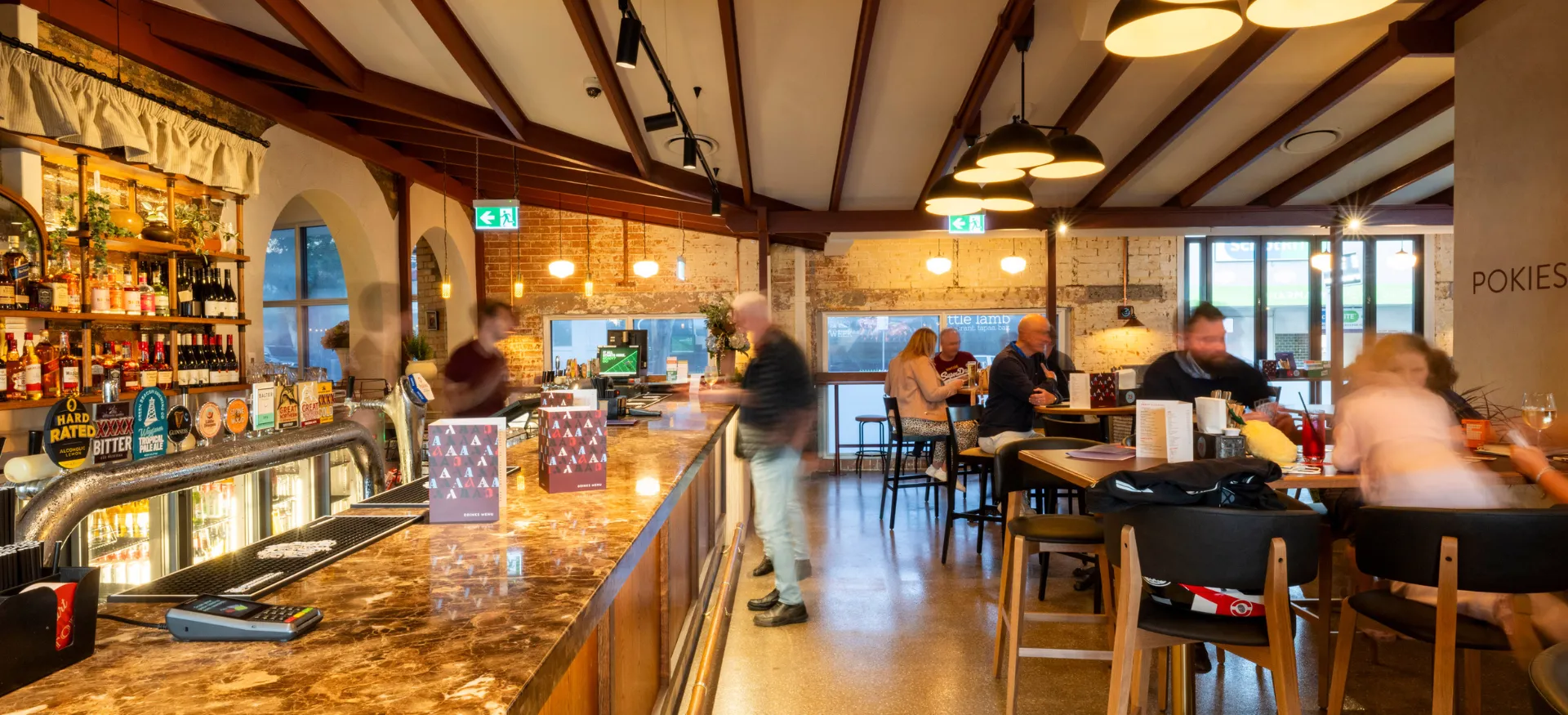 Albion Hotel, Cottesloe